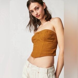 NWOT FREE PEOPLE LEILANI STRAPLESS CROP TOP SMALL